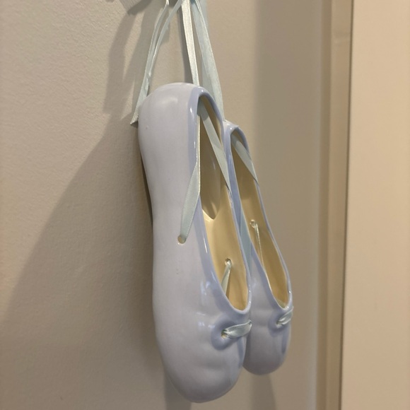 Vtg Ceramic Ballet Slippers Dance Shoe Wall Art Decor - Picture 2 of 5